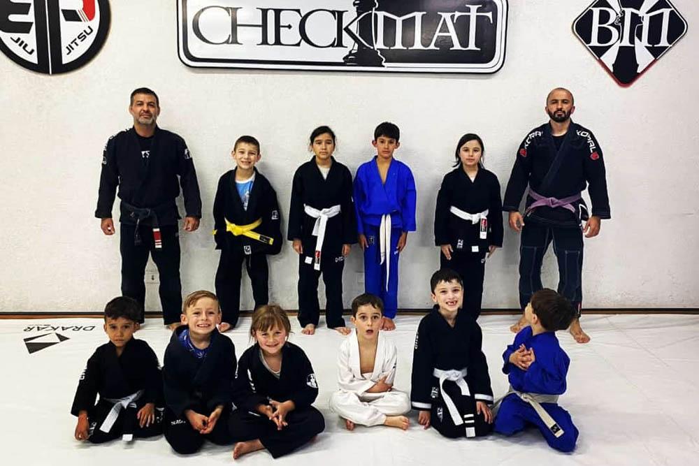 Turma kids da Checkmat Campo Largo