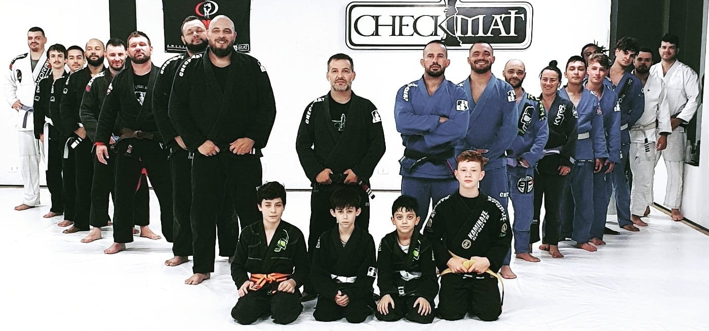 Equipe Checkmat Campo Largo no tatame